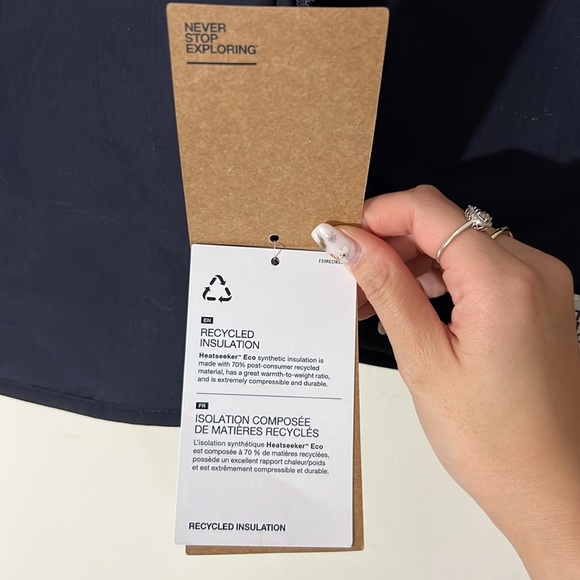 North Face Vest (adult medium but runs small, a smedium)! Perfect for layering! - Picture 5 of 5